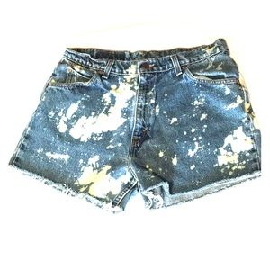 Vintage Levi’s Jeans CutOff Shorts Bleach Splatter
